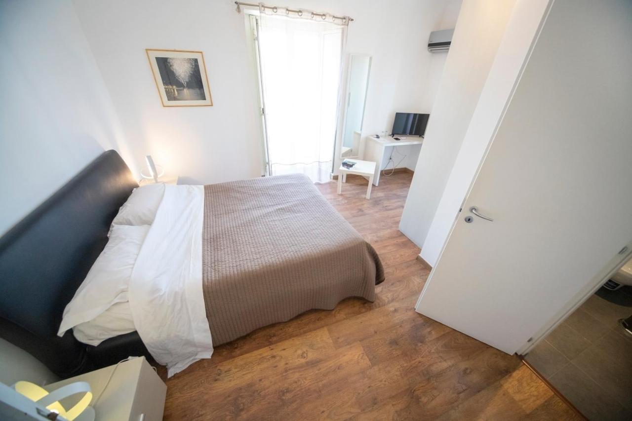 Zurria Rooms Catania Luaran gambar